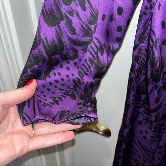 Silk Escada Dress - Picture 7 of 13